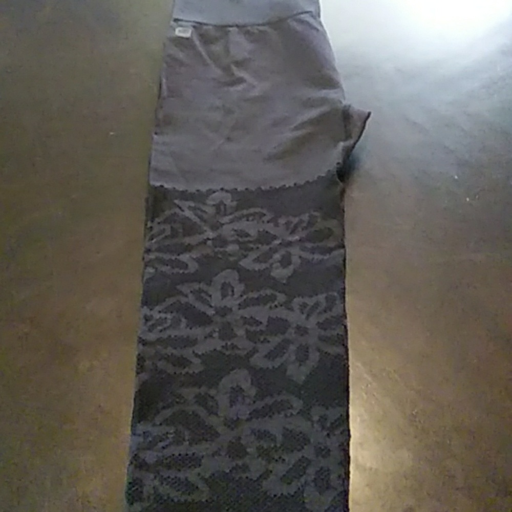 Fabletics work out pants